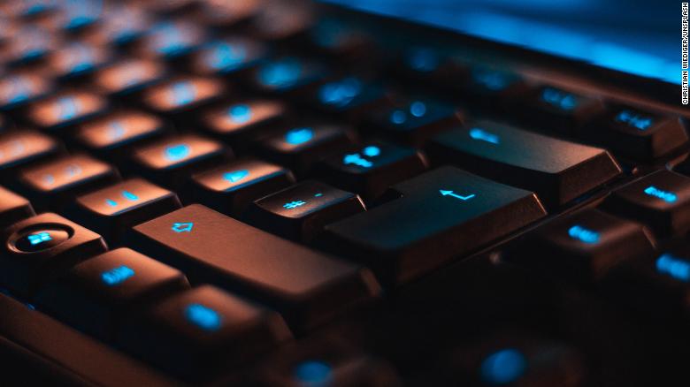 Bảo vệ trẻ em trên môi trường mạng